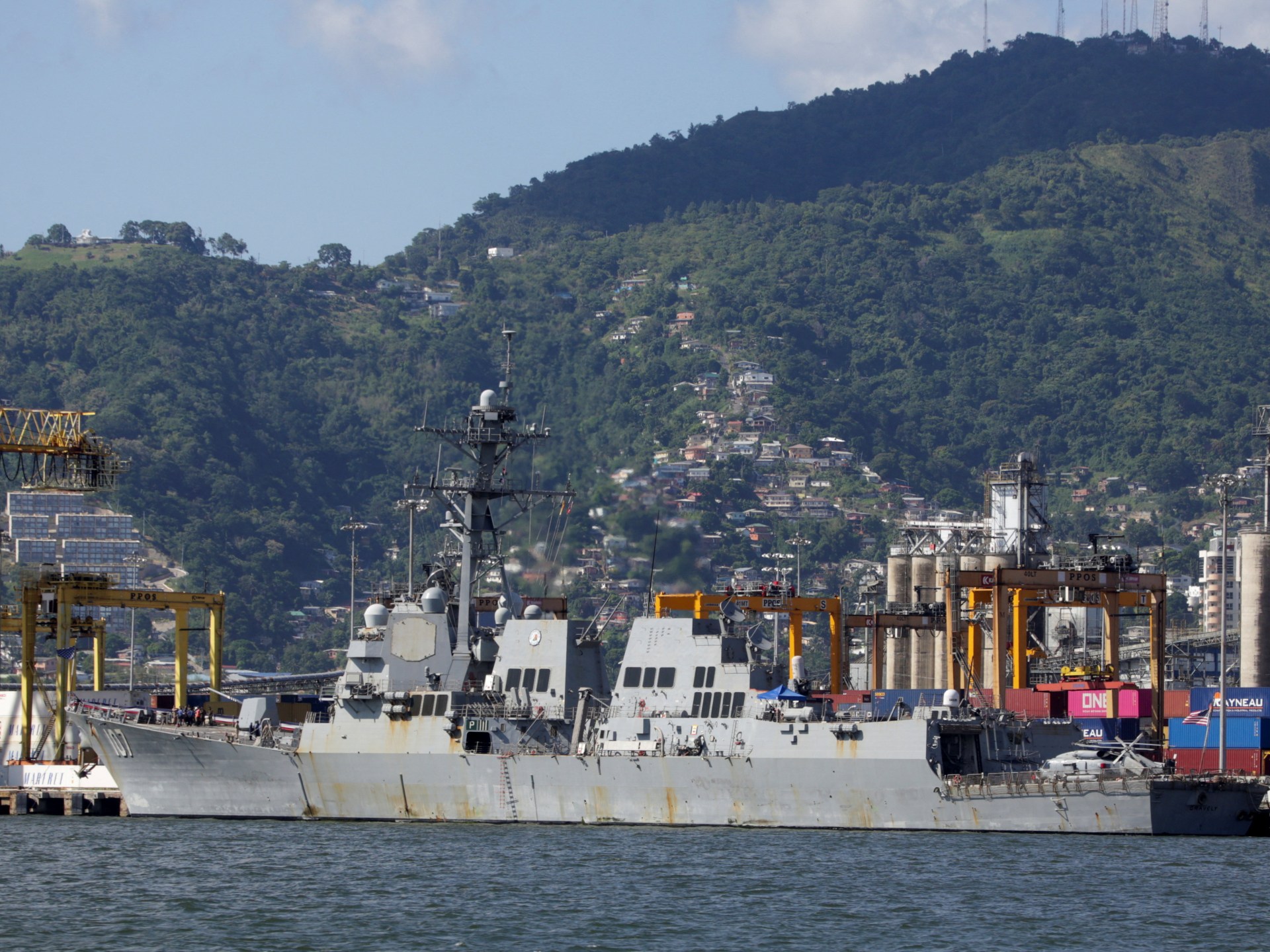 Venezuela suspends Trinidad and Tobago gas accord over US warship visit