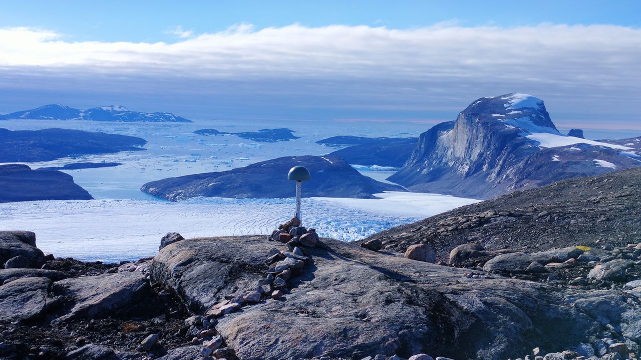 Greenland is twisting, tensing and shrinking due to the ‘ghosts’ of melted ice sheets