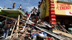 Hurricane death toll rises as Jamaica aid effort struggles