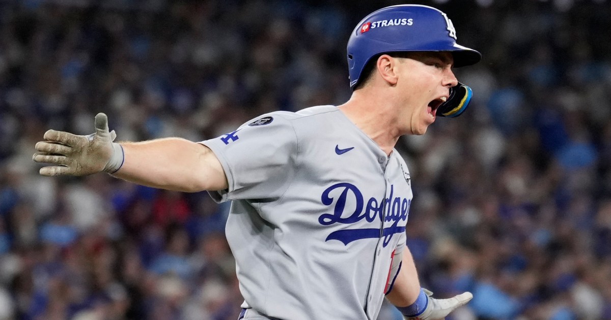 Smith, Dodgers beat Blue Jays in Game 7 to repeat as World Series champions