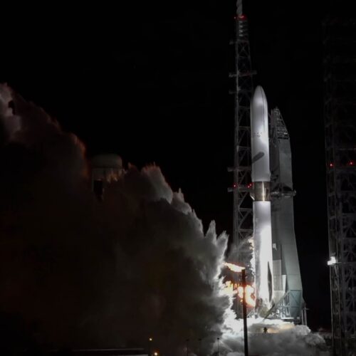 New Glenn rocket has clear path to launch after test-firing at Cape Canaveral