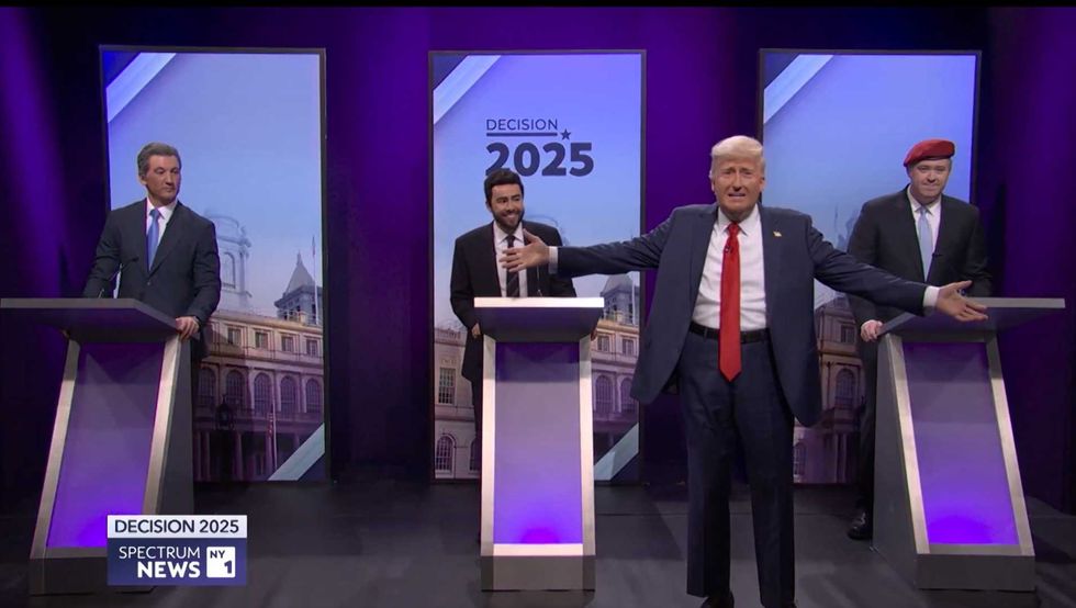 ‘I have good brain’: SNL’s Trump brags about ‘cognitive test’ that led to an MRI