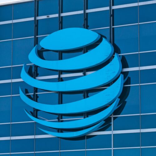 AT&T sues ad industry watchdog instead of pulling ads that slam T-Mobile