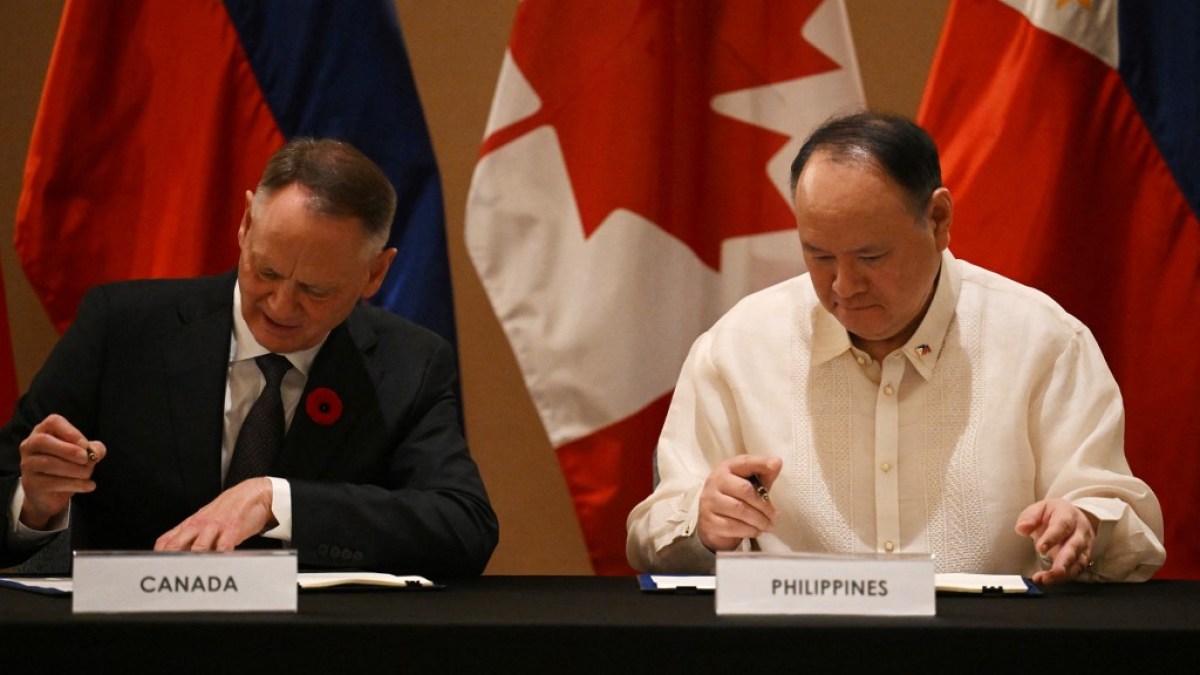 Canada, Philippines sign defence pact to deter Beijing in South China Sea