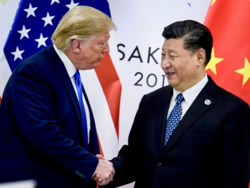 ‘Hot mess’: Pulitzer-winner dismantles Trump’s ‘chaotic’ standoff