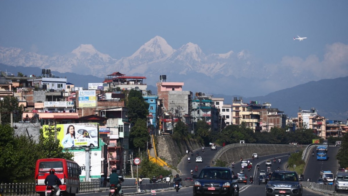 Avalanche hits Nepal’s Mount Yalung Ri, killing seven climbers