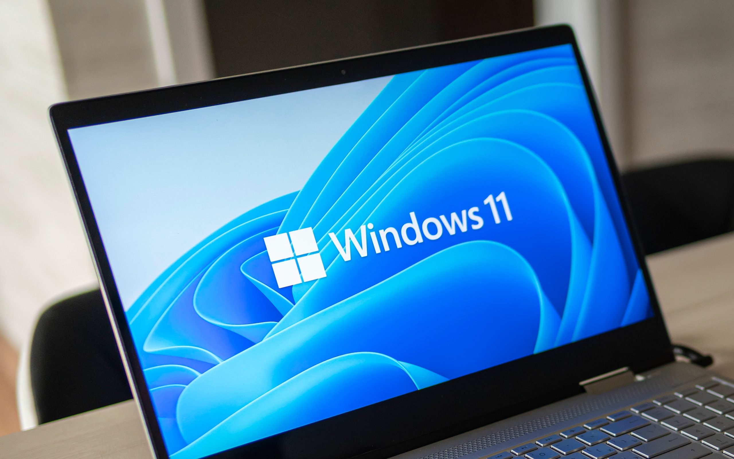 Windows 10’s market share is more than hanging in there despite being at end of support