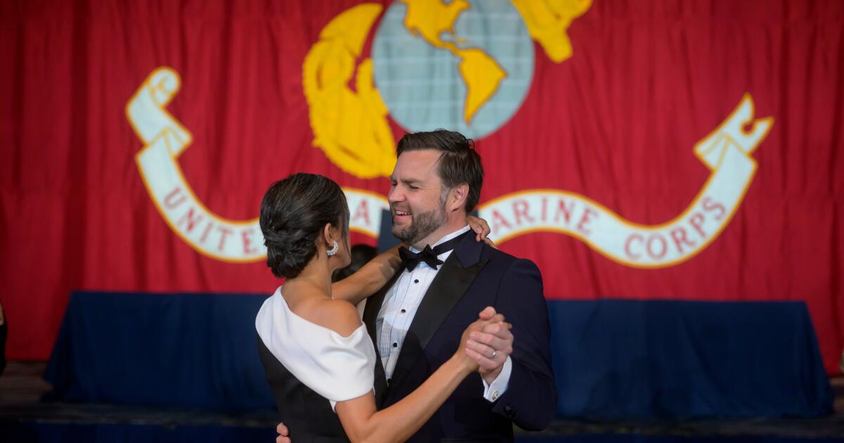 Barabak: He’s loud. He’s obnoxious. And Kamala Harris can only envy JD Vance