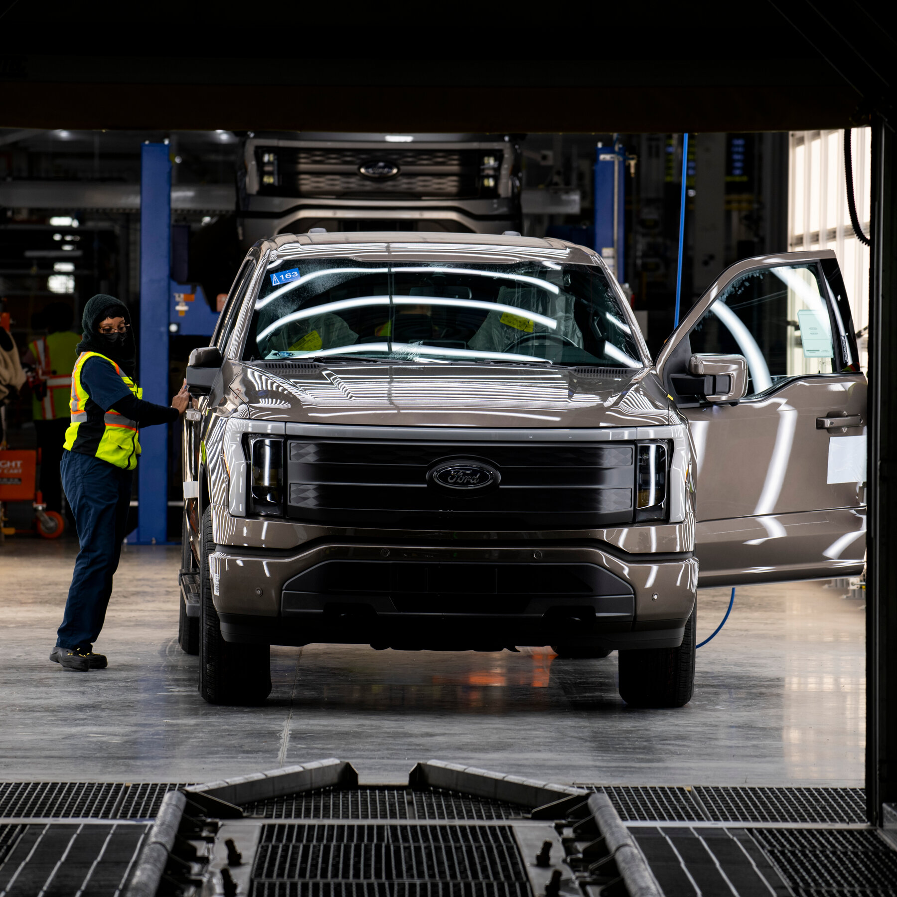 The Luxury Electric Vehicle Is in Trouble