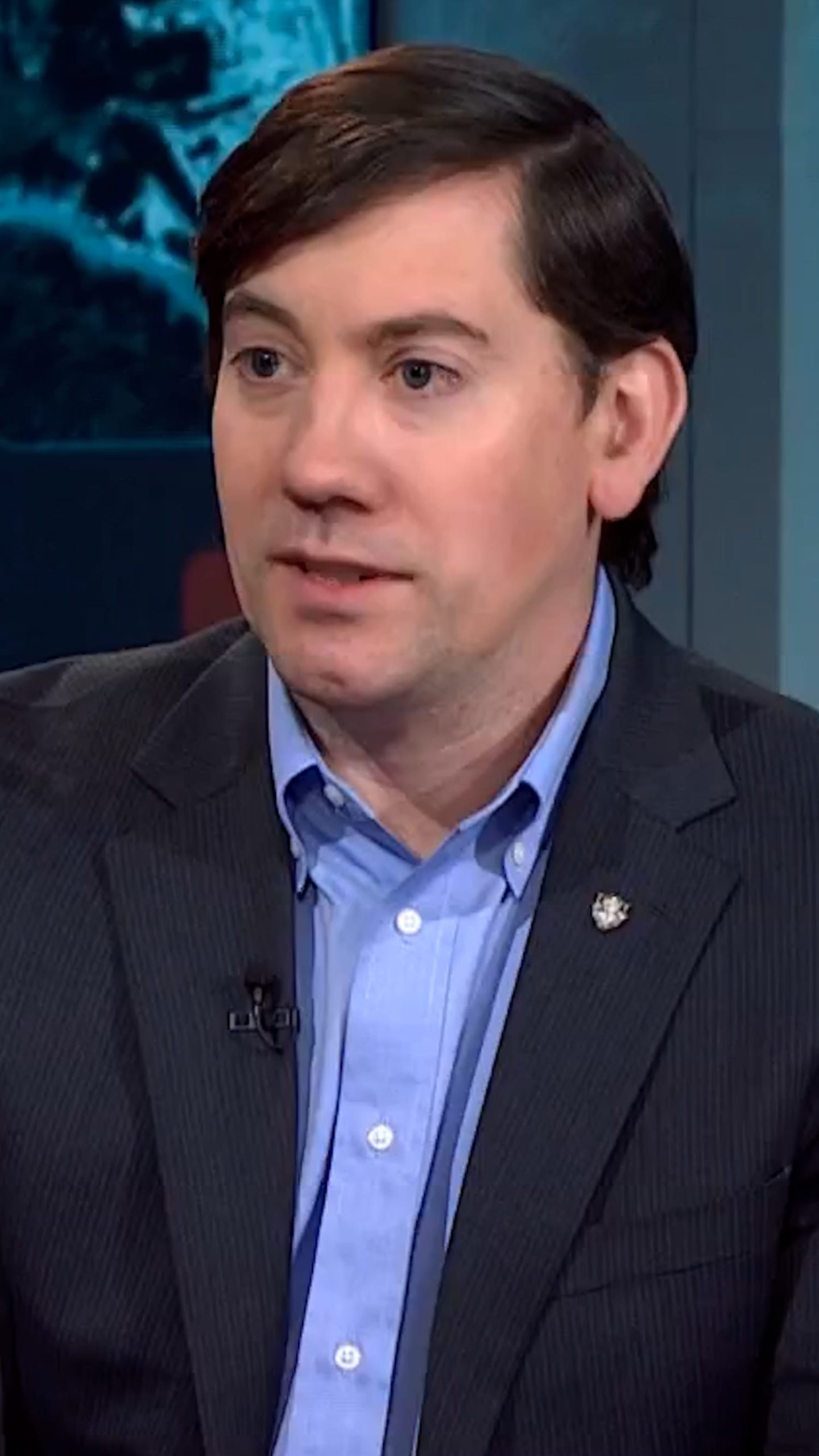 Man behind viral Jonas Brothers resume speaks out