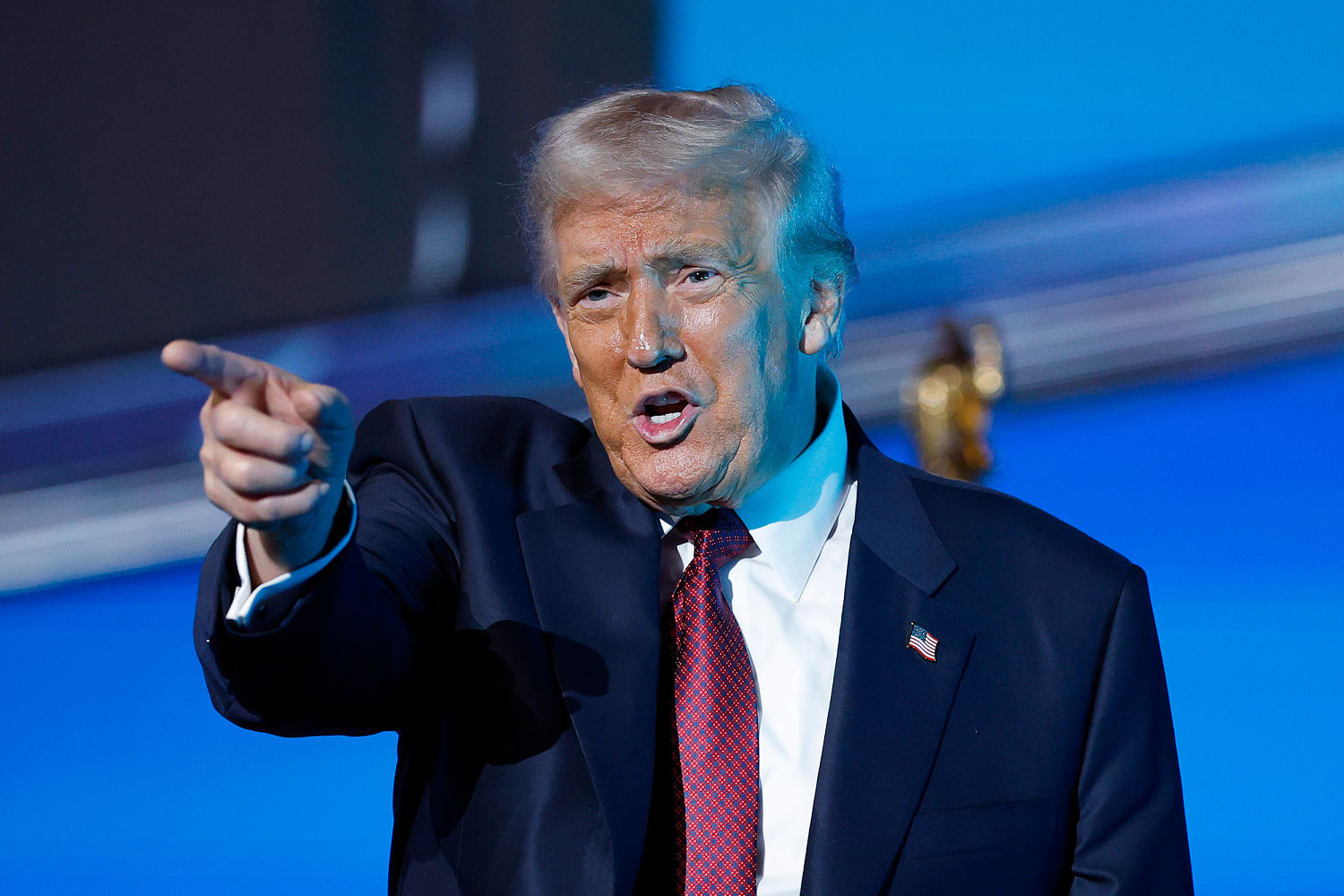 Trump calls on DOJ to investigate Jeffrey Epstein’s relationship with political figures