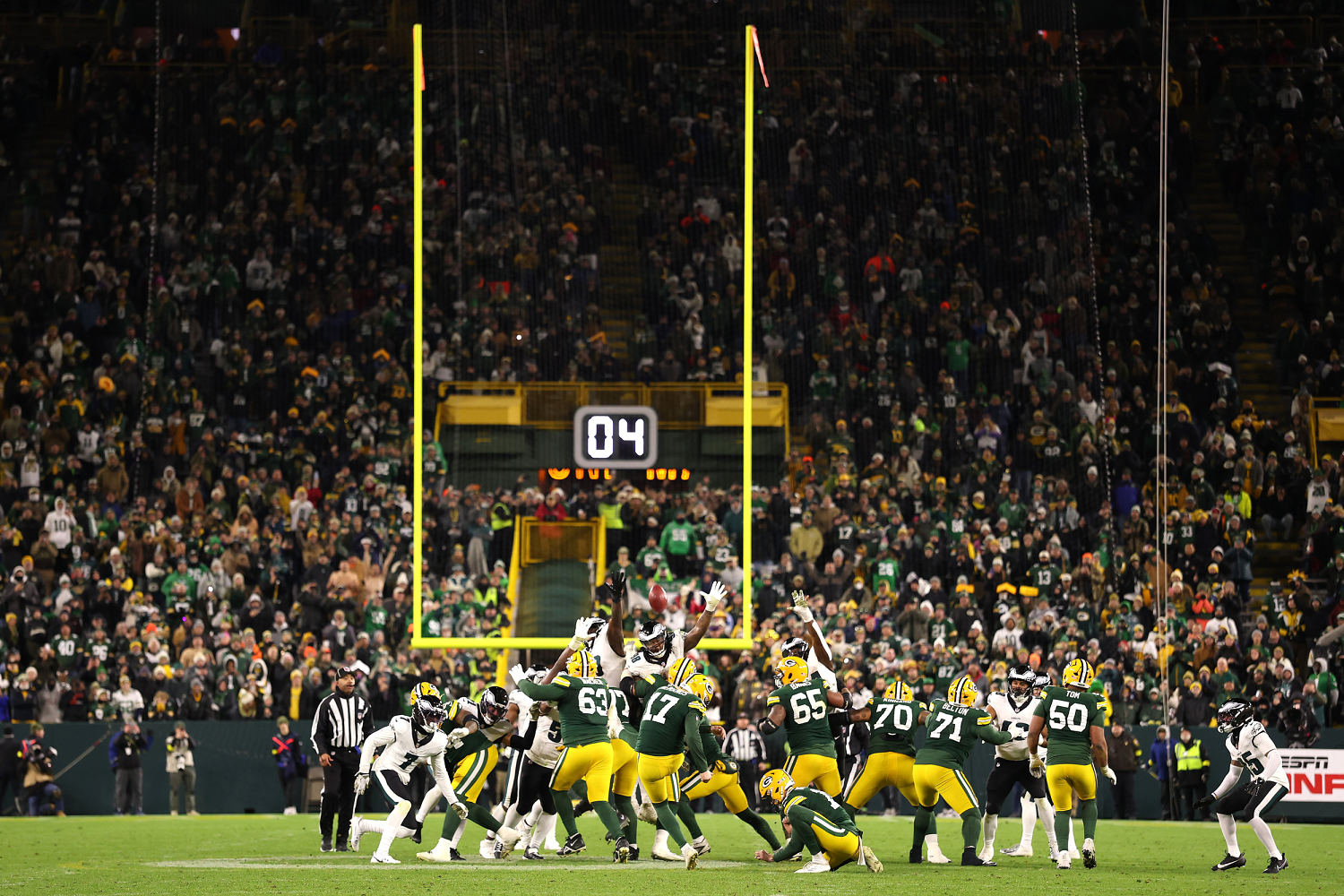 Disney and YouTube strike deal to bring TV channels back to streaming platform