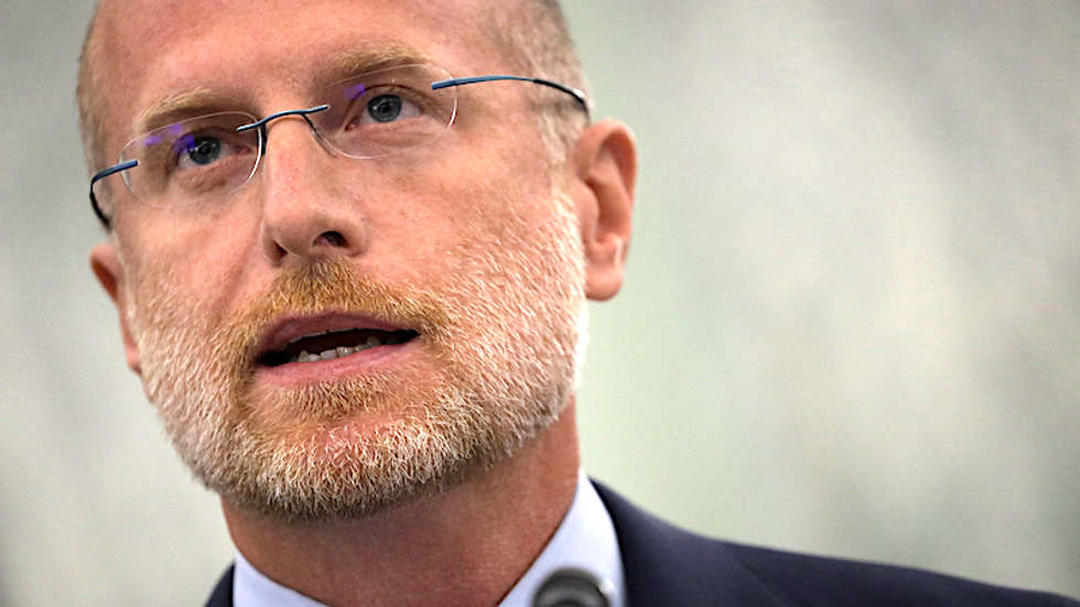 Trump official hit over new target: ‘Why in the world is the FCC chairman posting this?’