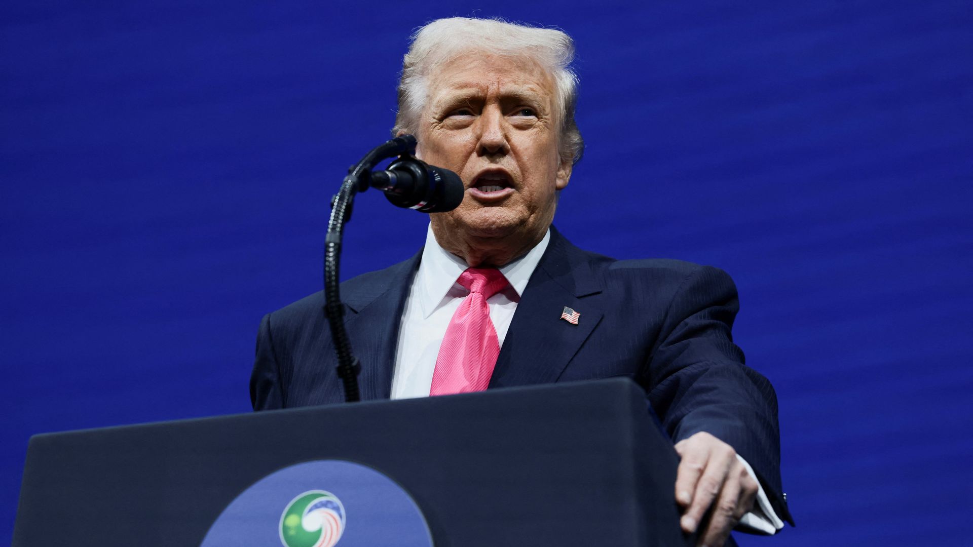 Trump signs bill approving release of Epstein files