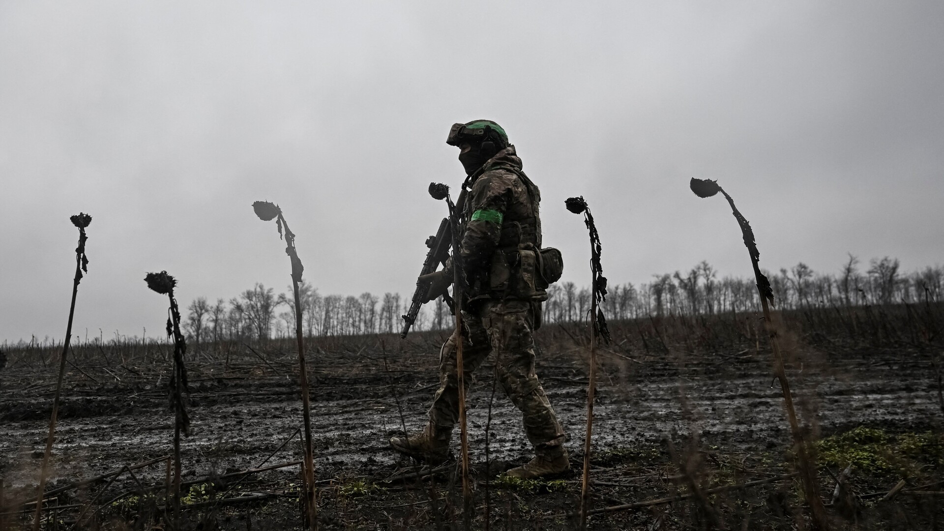 What do we know about the 28-point US plan for Ukraine?