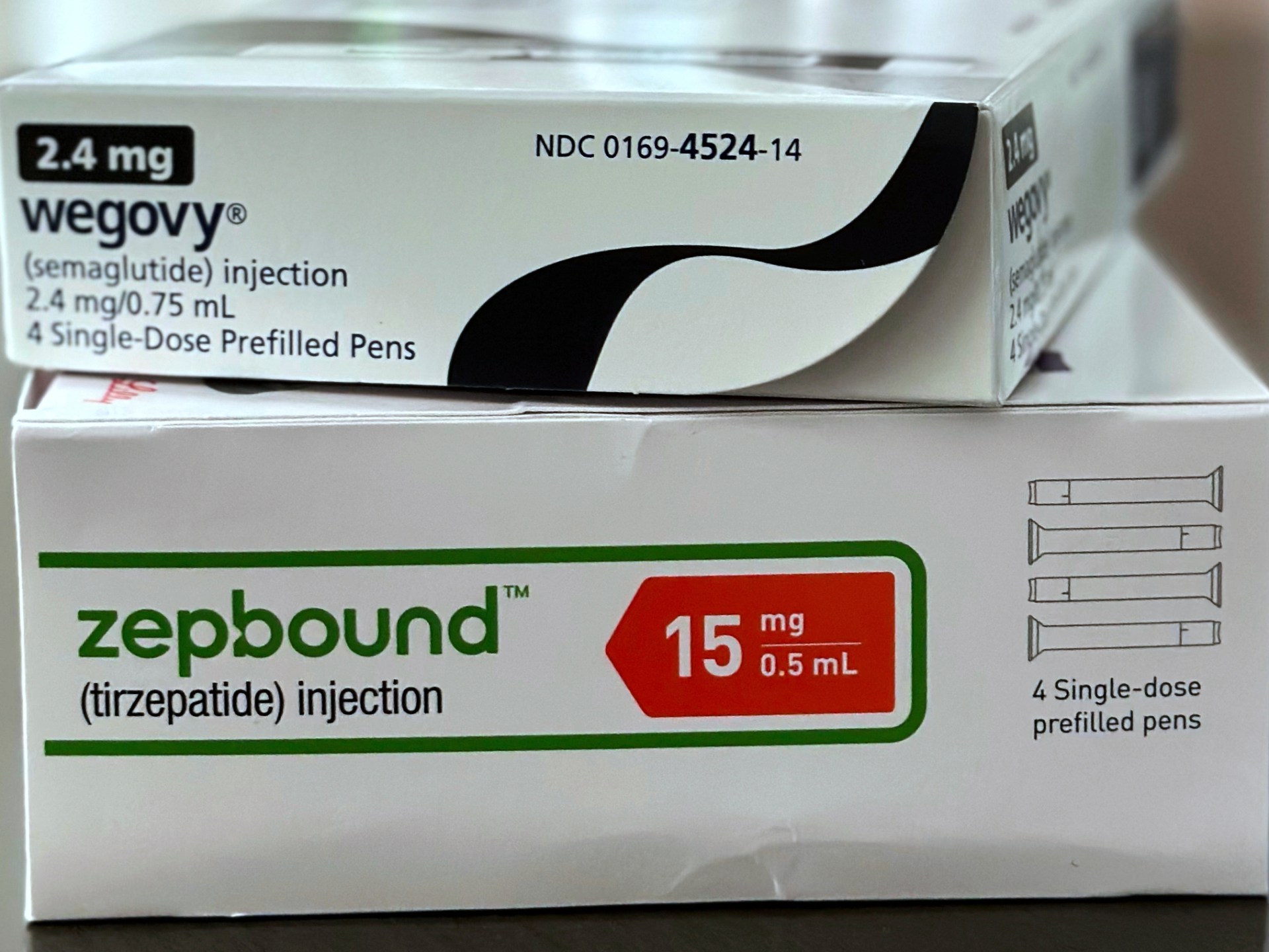 Eli Lilly becomes first pharma firm to join $1 trillion club