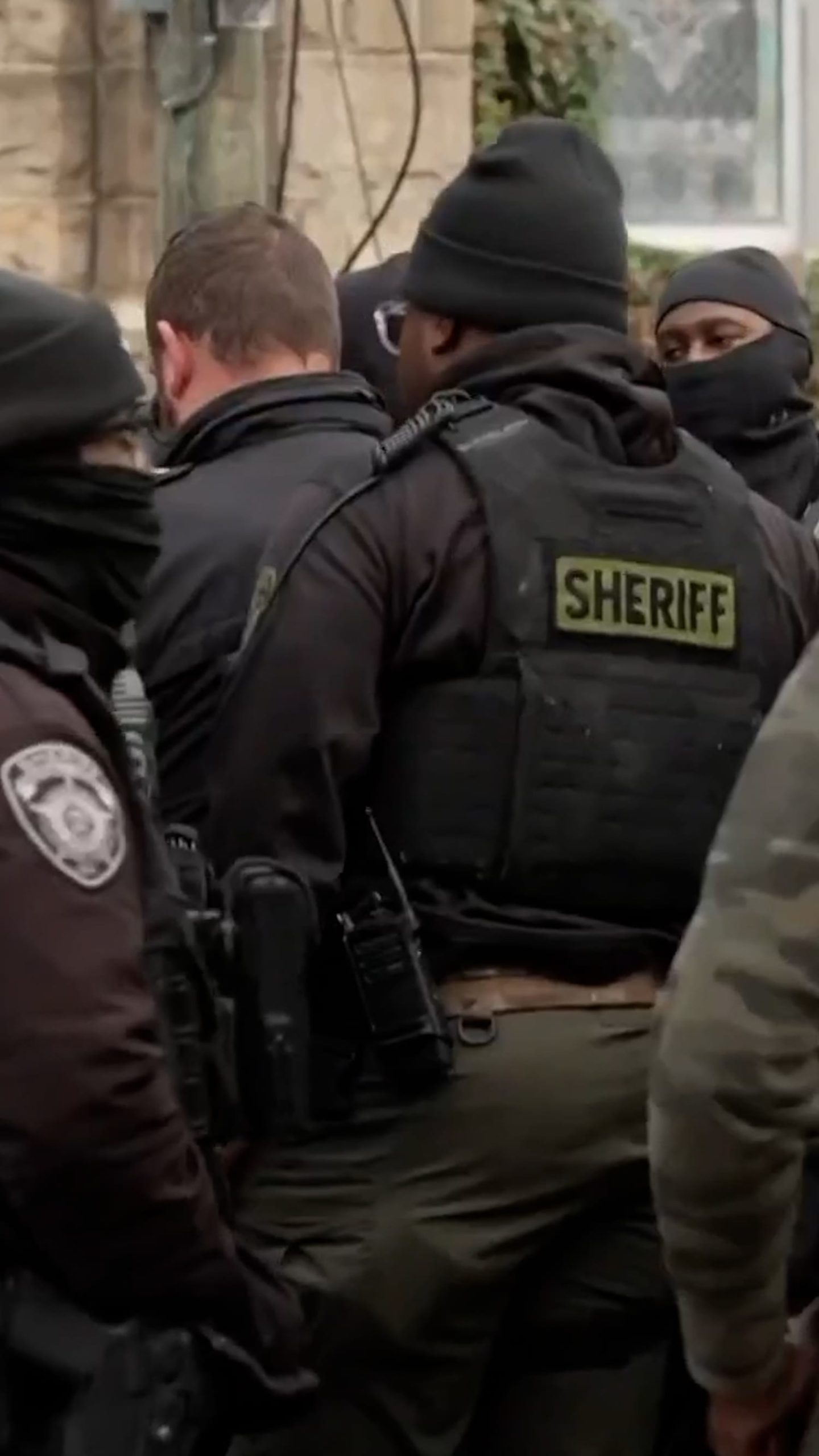 Georgia officials search for escaped inmate