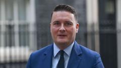 Streeting brands doctor’s union ‘moaning minnies’ over GP online booking