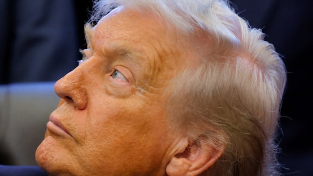 4 U.S. senators file war powers resolution amid Trump’s Venezuela attack threats