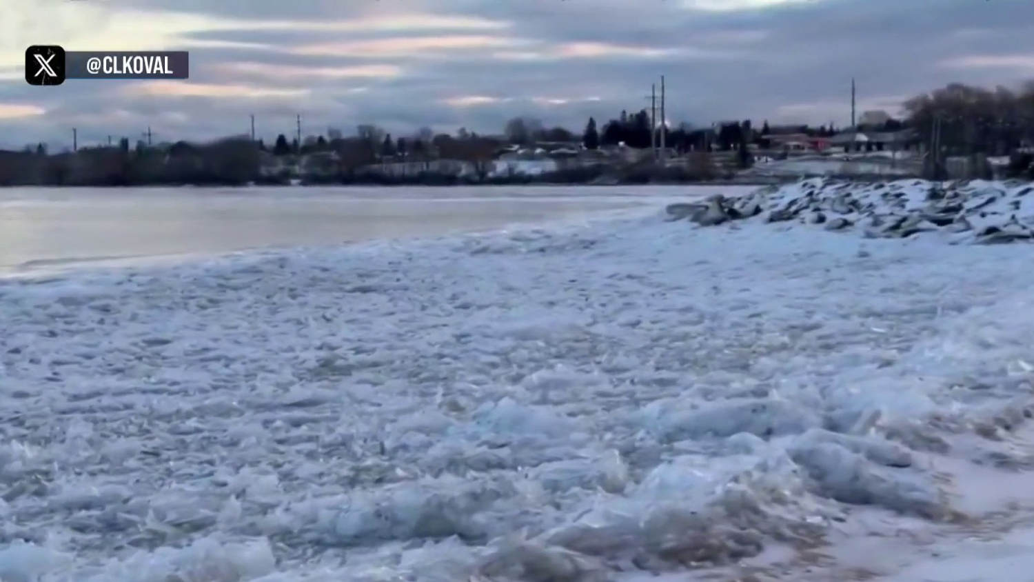 20 million under winter weather alerts as heavy snow targets West and Midwest