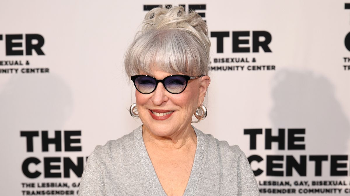 Did Bette Midler declare $68M Netflix investment on live TV?