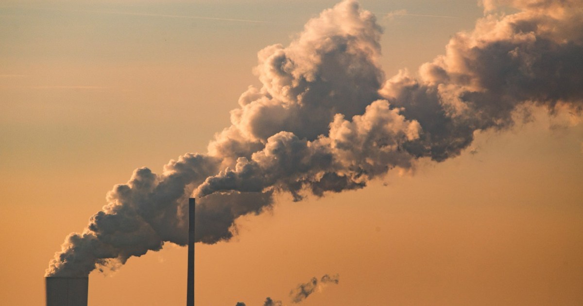 2025 on track to tie for second hottest year on record, EU monitor says