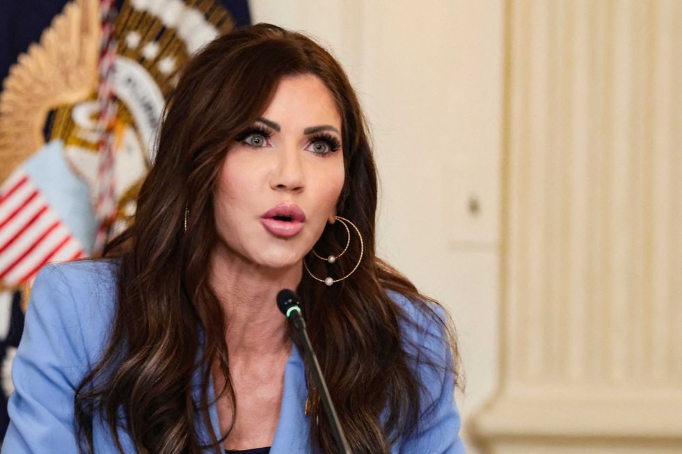 Trump’s handpicked judge just put Kristi Noem ‘in a bind’: ex-prosecutor