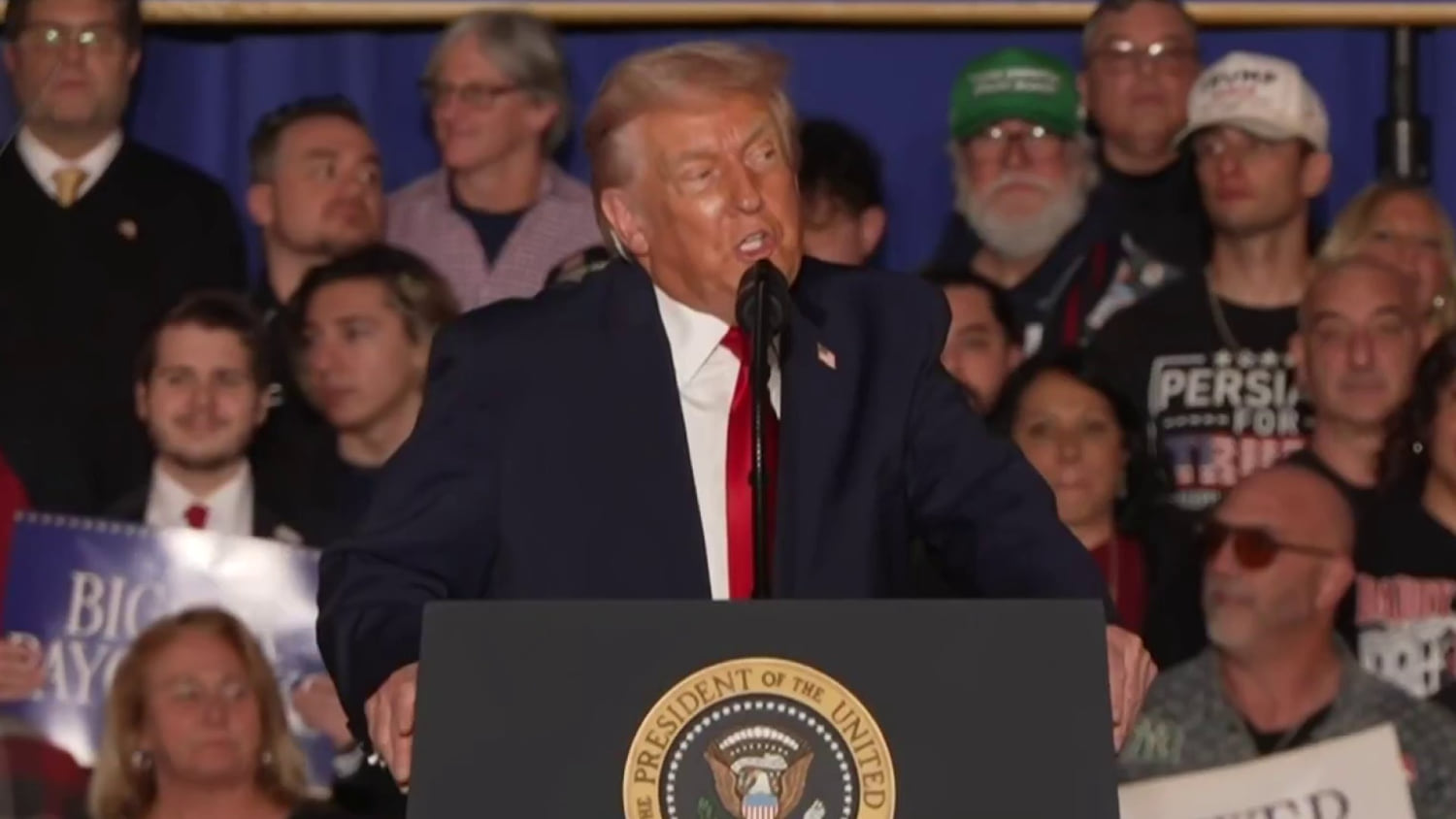 Trump touts economic policies as recent polls show disapproval