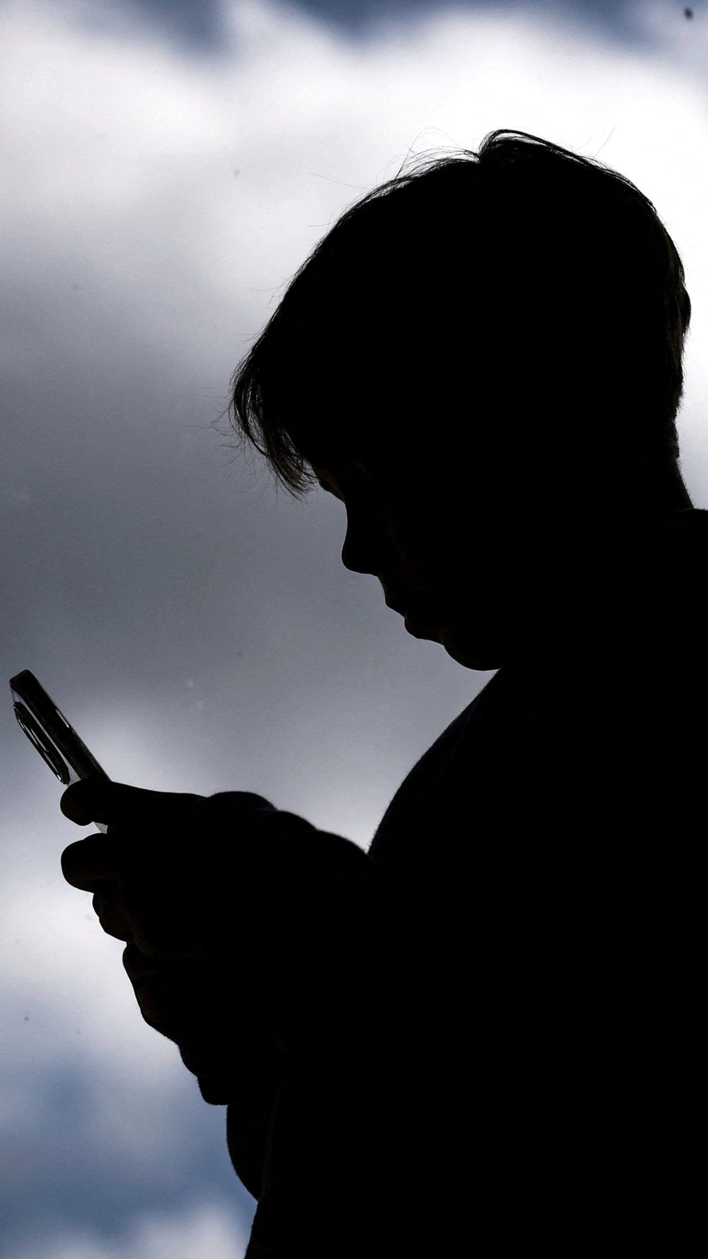 Australia bans social media for children