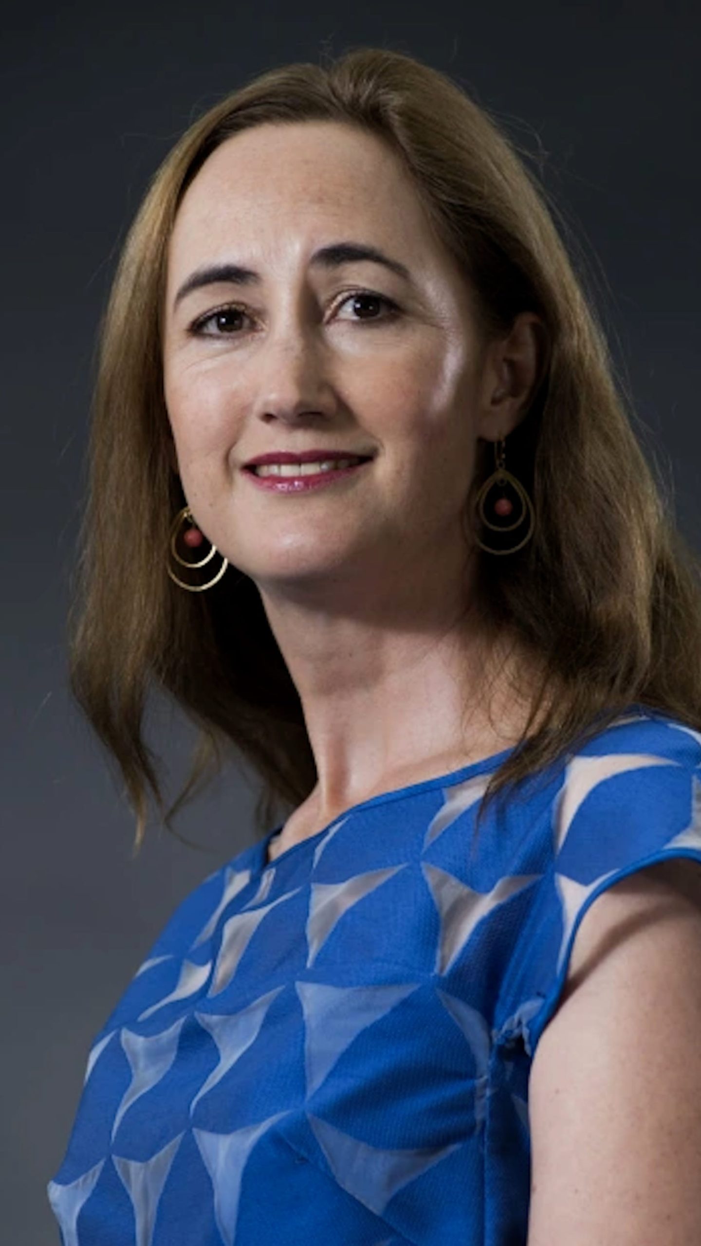 ‘Shopaholic’ author Sophie Kinsella dies at age 55