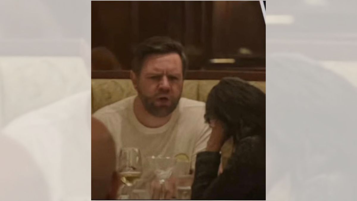 Does an image show JD Vance arguing with his wife, Usha, in a restaurant?