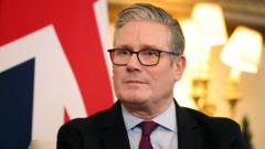 Doctor strike during flu outbreak would be ‘reckless’, says Starmer