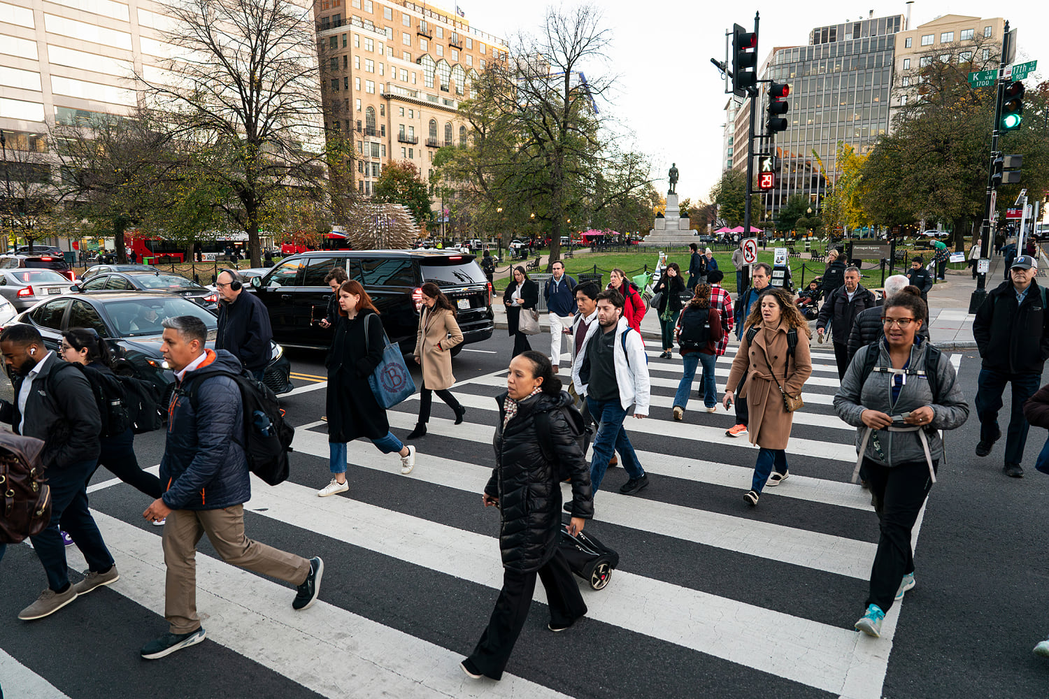 Jobs reports to finally lift the fog on a fragile U.S. labor market