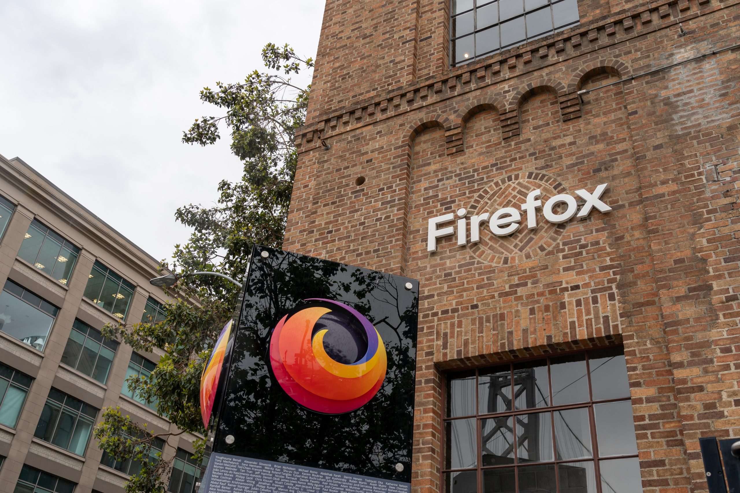 Mozilla appoints new CEO, unveils new AI focus