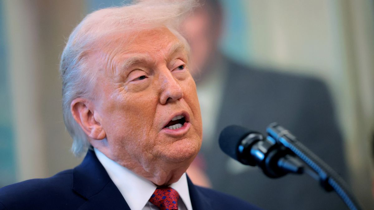 Contextualizing Trump post about Venezuela stealing ‘oil, land and other assets’ from the US