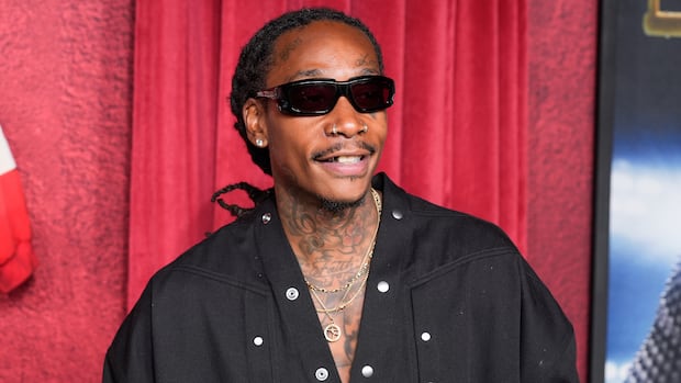 Romanian court sentences U.S. rapper Wiz Khalifa to 9 months for drug possession
