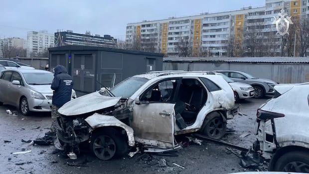 Russian general killed in car bomb in Moscow, investigators say