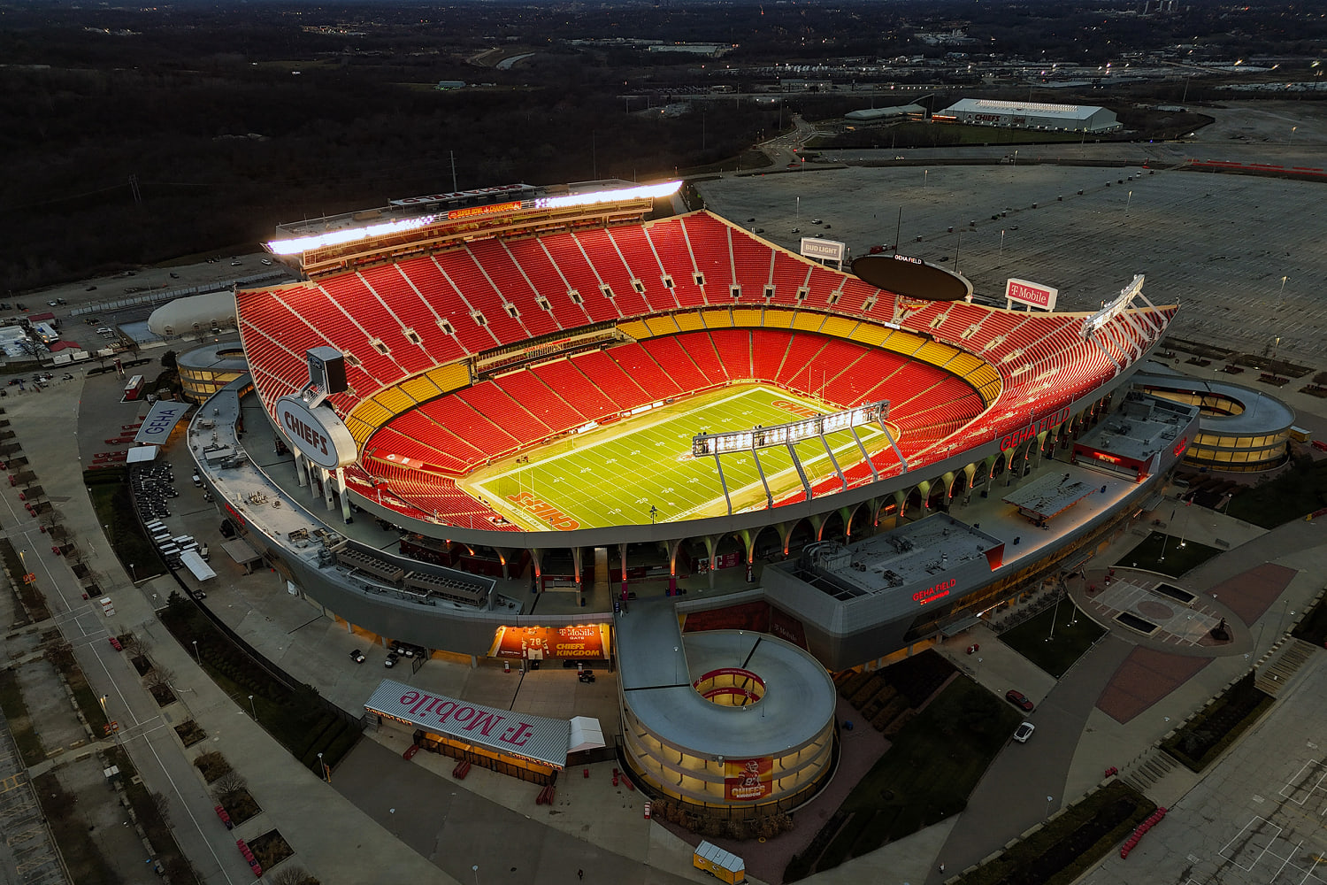 Kansas City Chiefs will leave Missouri for neighboring Kansas to build new stadium