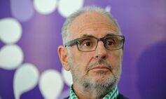 Man who created euthanasia pod unveils eerie new ‘suicide collar’