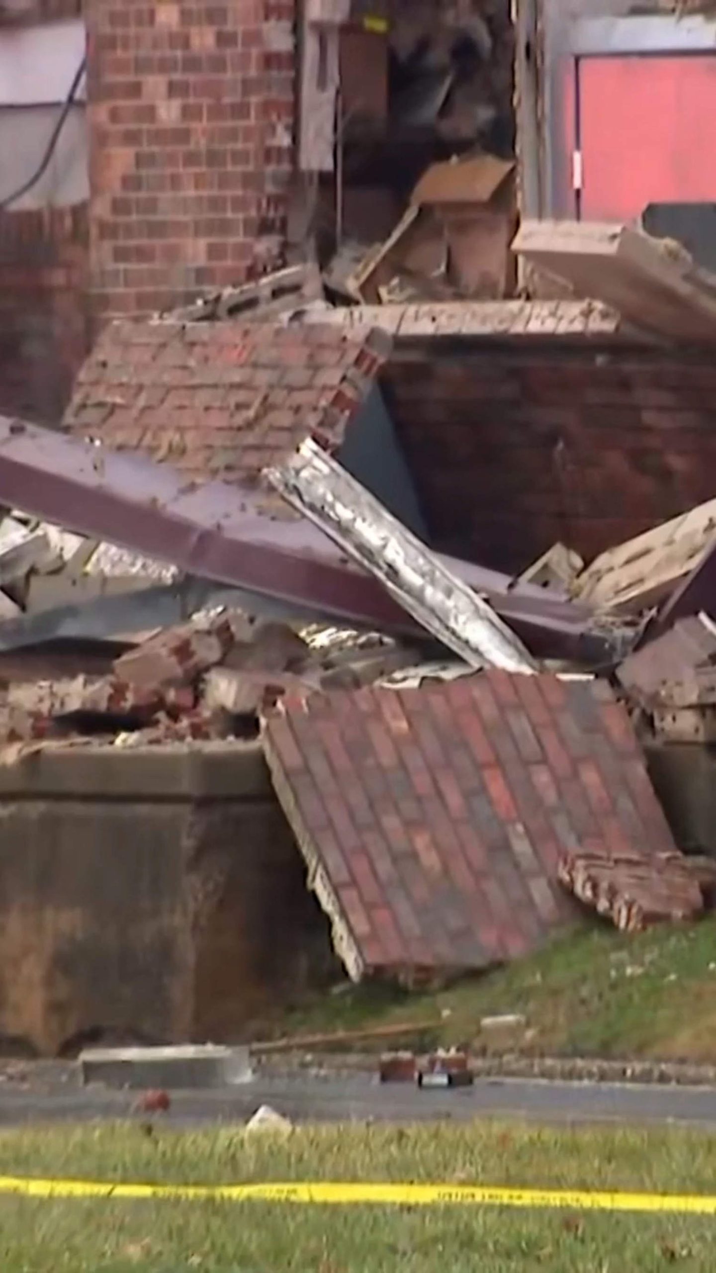 At least two killed in Pa. nursing home explosion