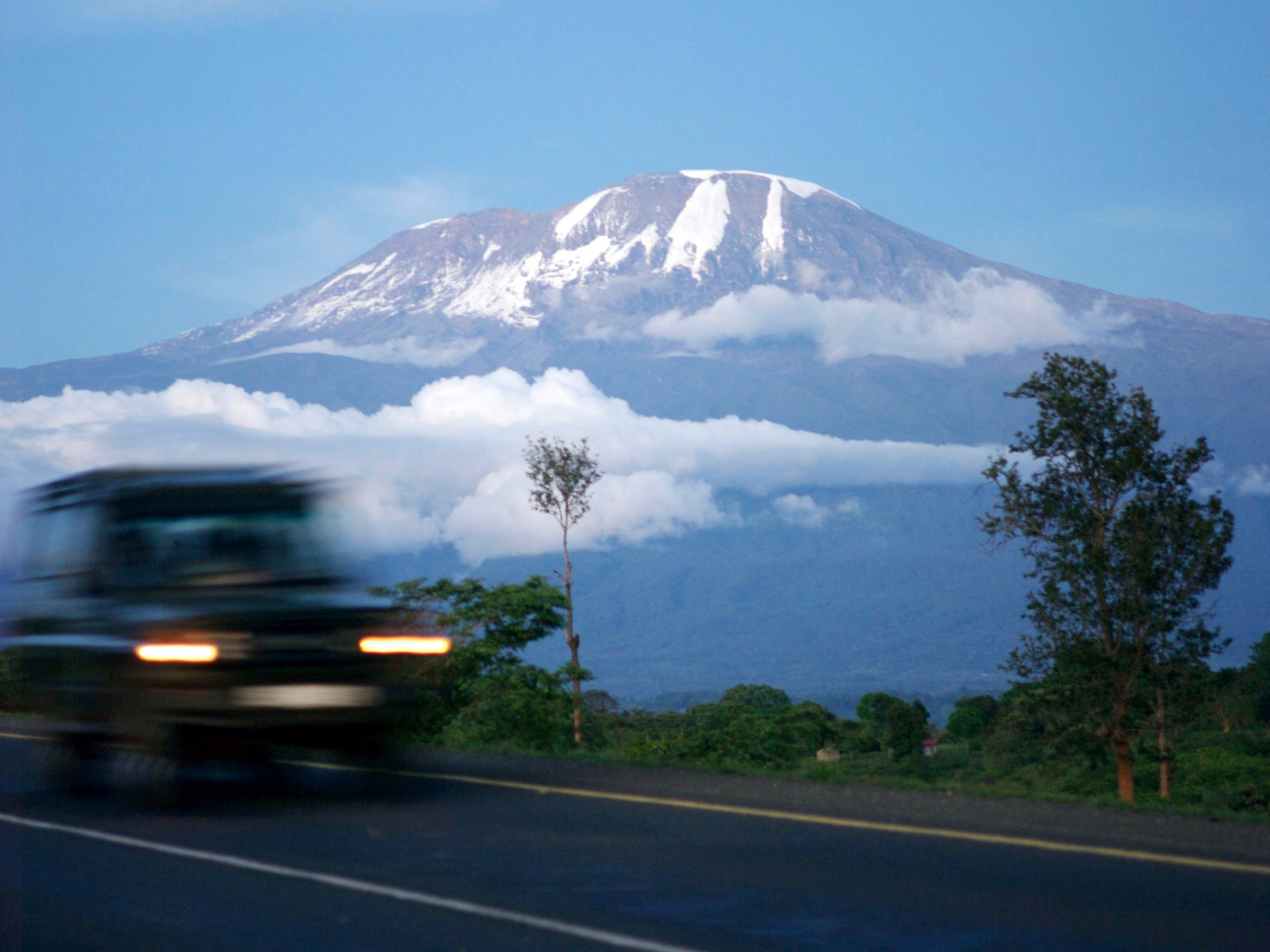 Rescue helicopter crashes, killing five on Tanzania’s Mount Kilimanjaro