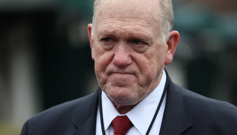 Trump insiders ‘registered their displeasure’ over bribery probe into Trump’s border czar