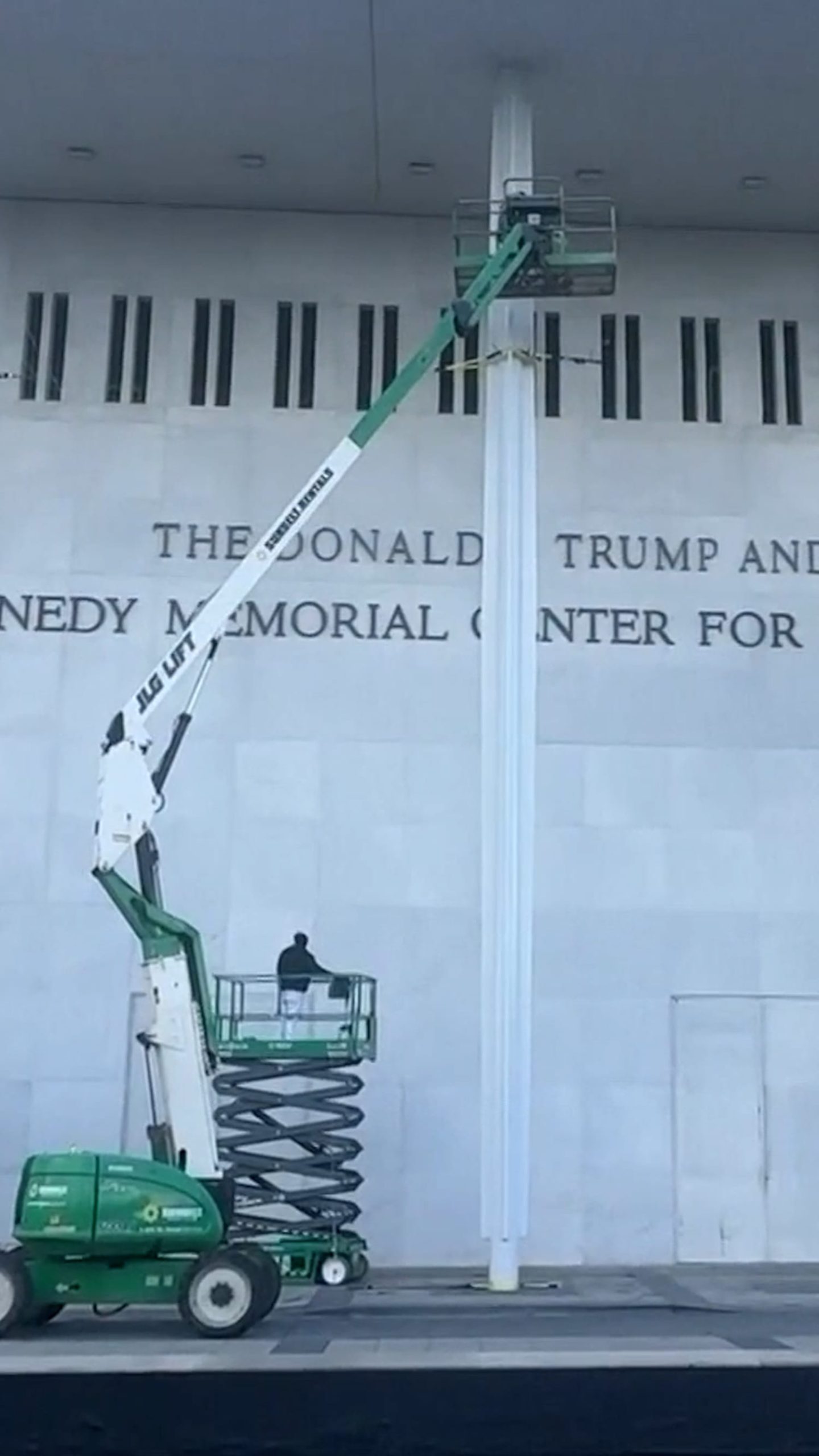 Kennedy Center performers canceling after name change