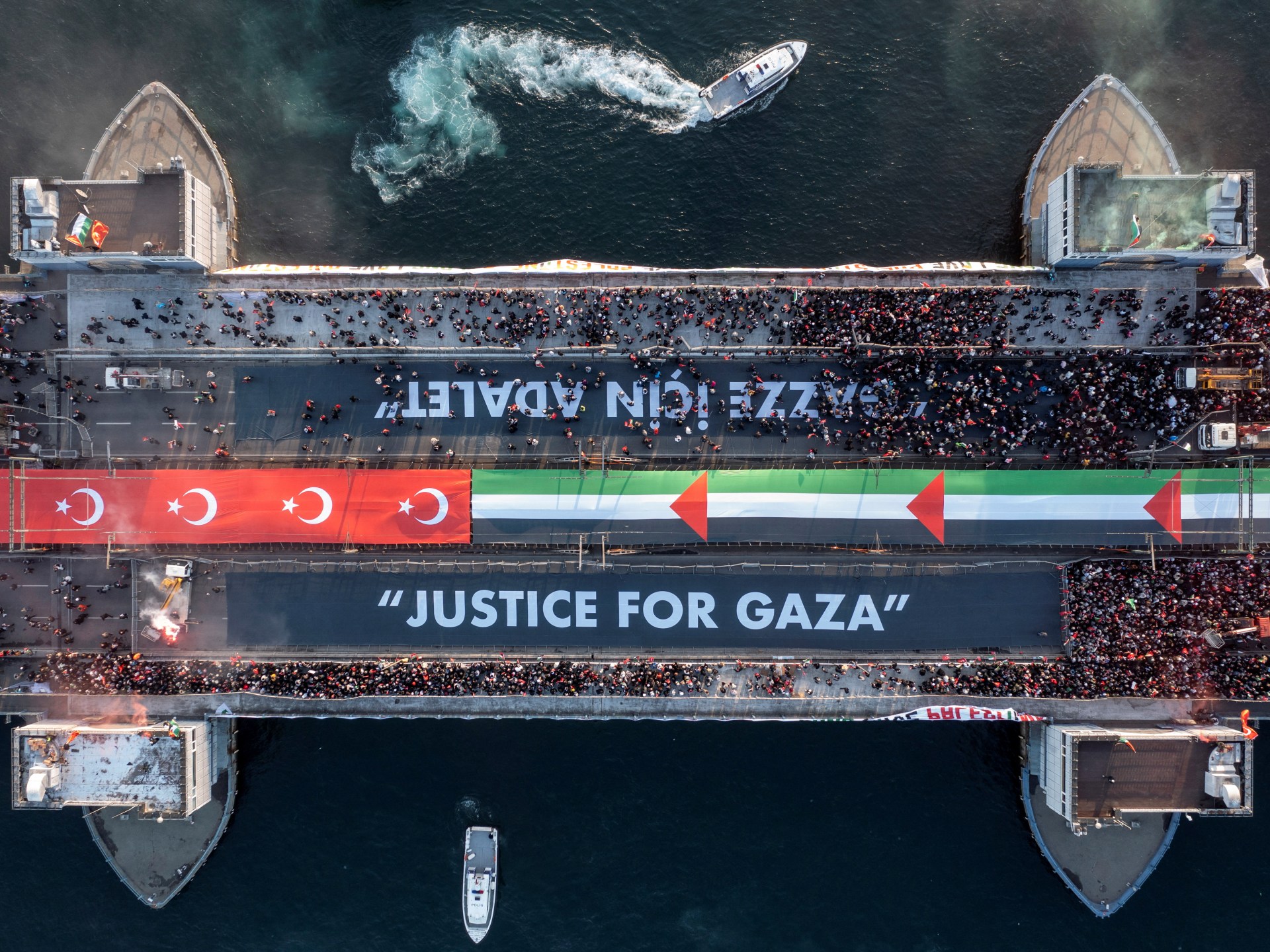 Photos: Thousands march in Turkiye in support of Gaza on New Year’s Day