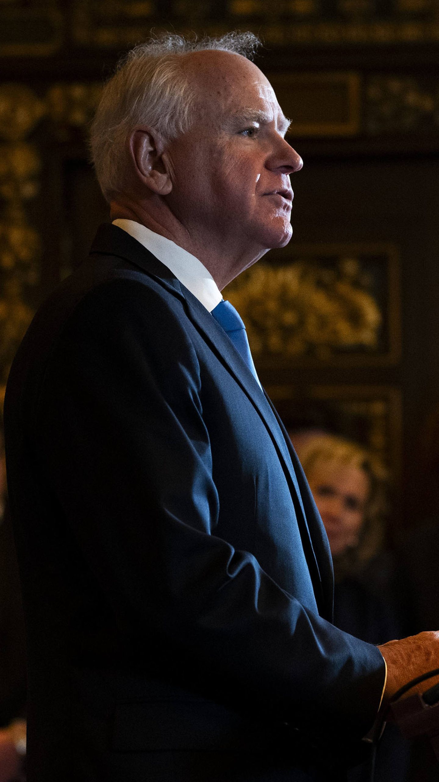 Gov. Tim Walz comments on ICE-involved shooting