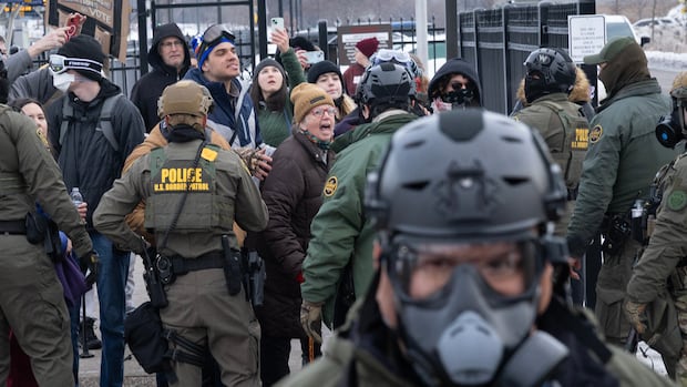 U.S. federal officers shoot man and woman in Portland, Ore., police say