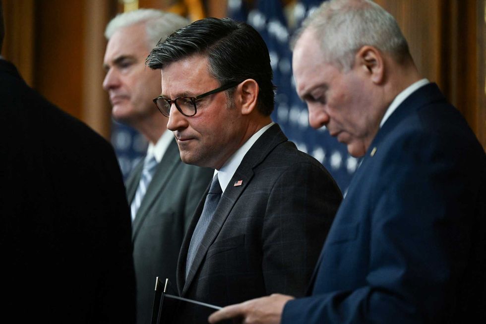 Dems force GOP to abandon DHS funding for upcoming debate after ICE shooting: report