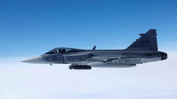 Saab wants Canada to buy 72 fighter jets and 6 surveillance aircraft from Sweden to create 12,600 jobs