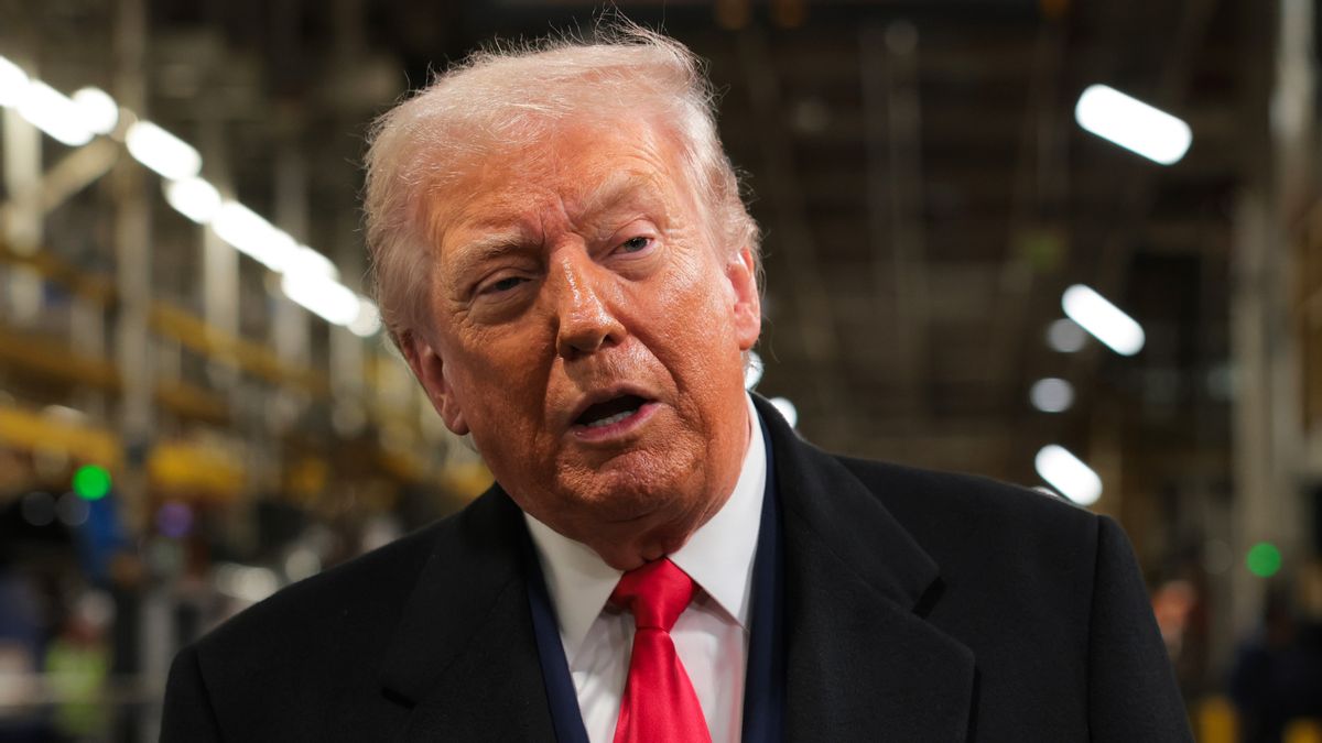 What we know about Ford autoworker’s confrontation with Trump