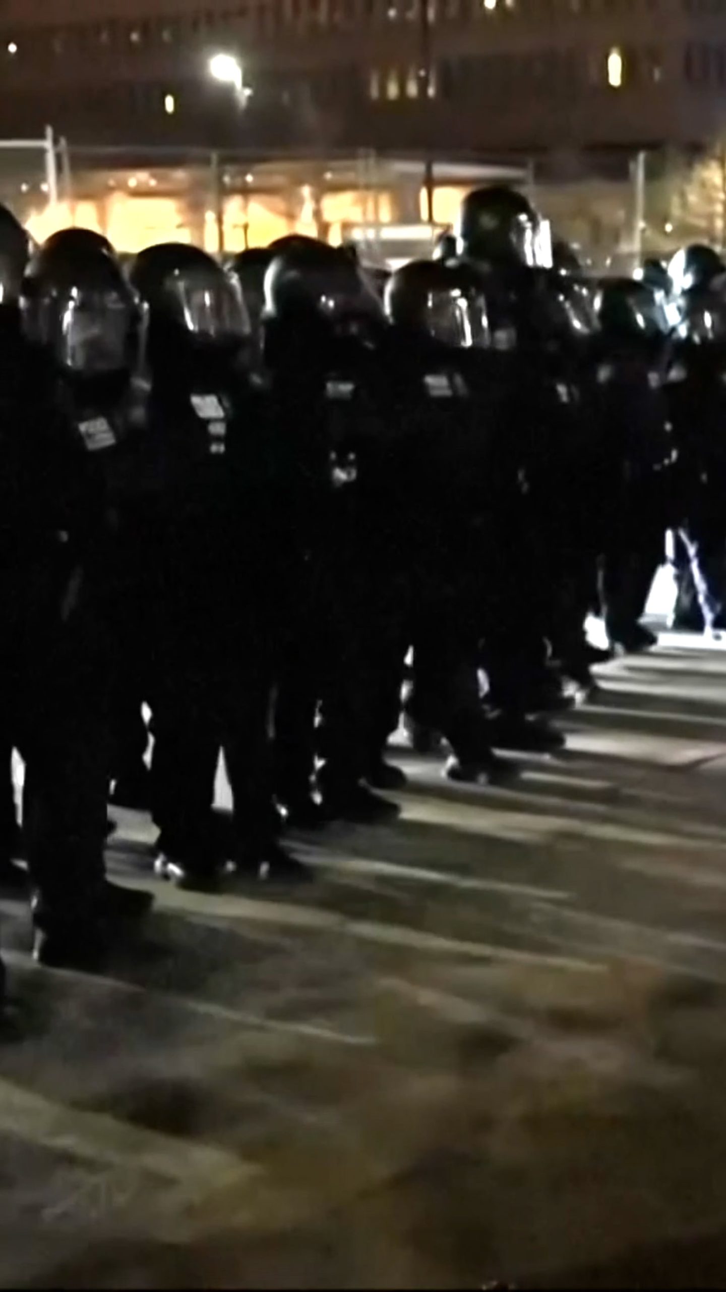 National Guard mobilized as Minneapolis protests continue